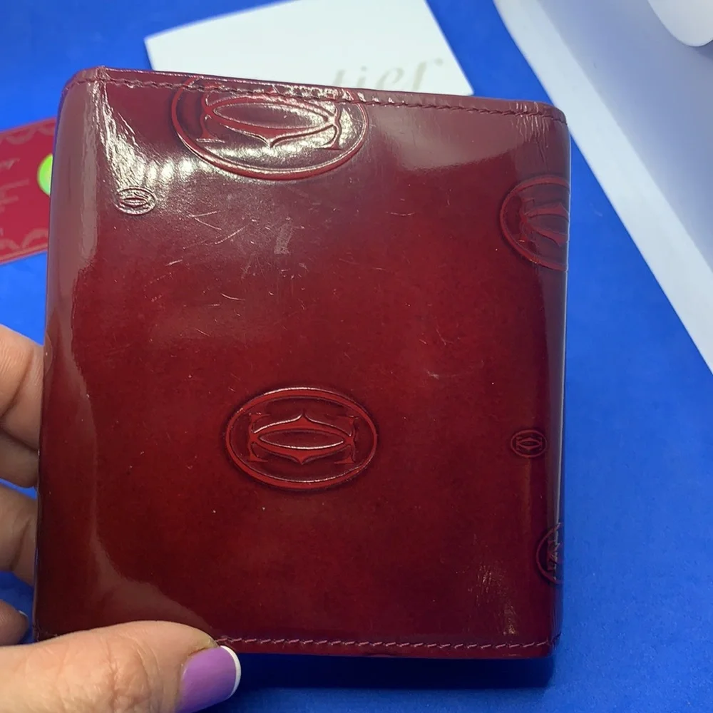 CARTIER Red Patent‎ Leather Embossed Happy Birthday Compact Wallet
